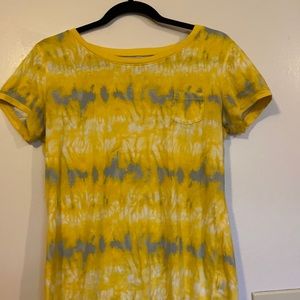 Route 66 yellow and gray tie dye shirt.